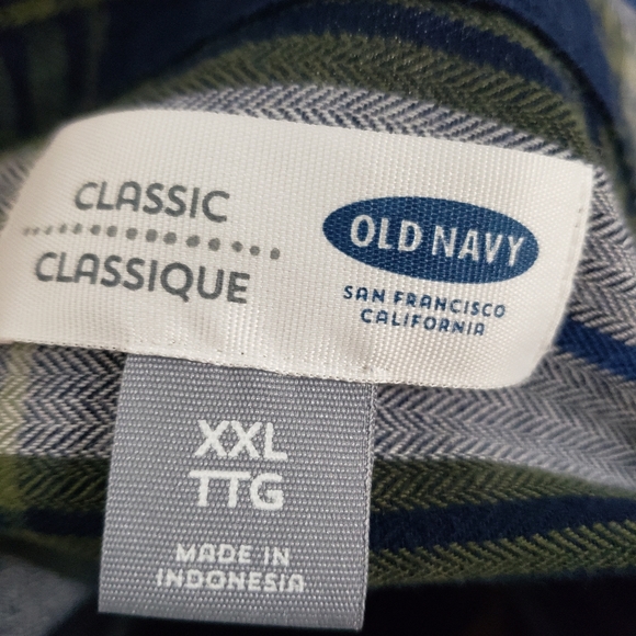 OLD NAVY BUTTON DOWN - Picture 6 of 6